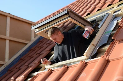 Pose de fenêtres de toit Velux à Moloy